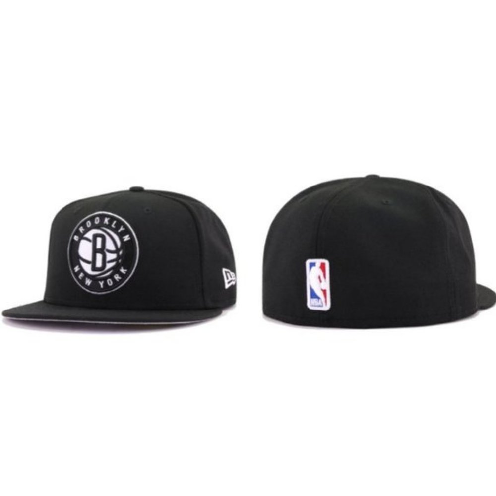 New Era 59Fifty Brooklyn Nets Black Fitted Cap - Size: 8⅜